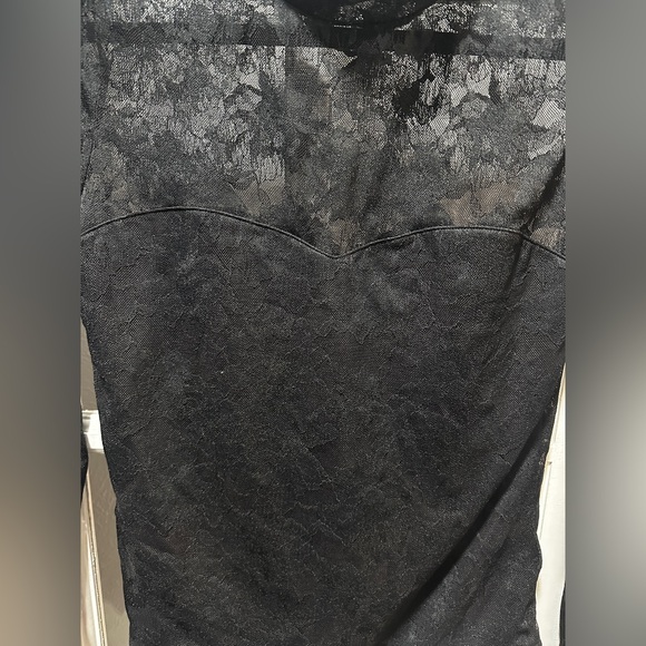 NWOT H&M LACE MESH BODYSUIT - Picture 3 of 6